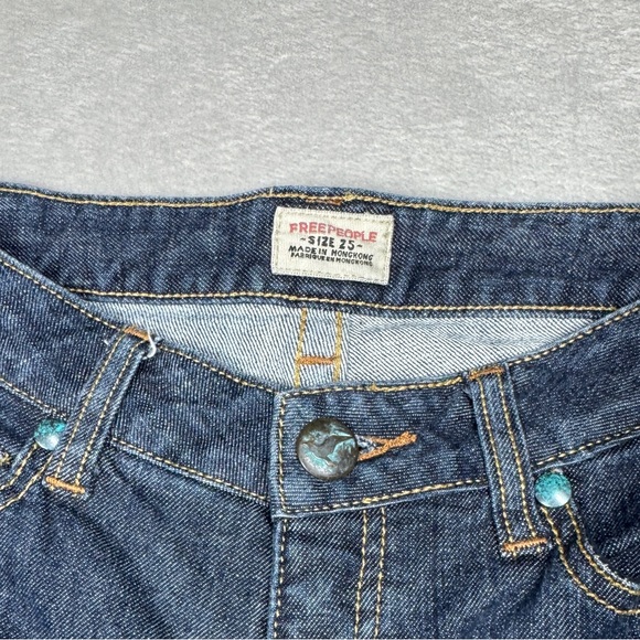 Vintage Y2K Free People Low Rise Zip Fly Flare Dark Blue Wash Blue Jeans Size 25 - Picture 3 of 15